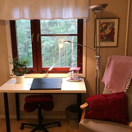 Appartement Anikos à Uppsala Extérieur photo