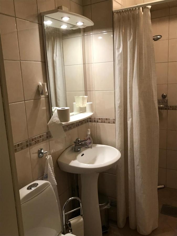 Appartement Anikos à Uppsala Extérieur photo